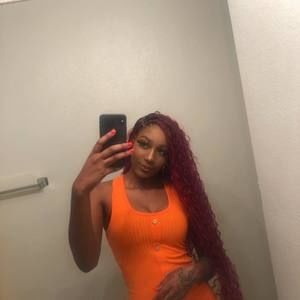 Meet your Posher, Lashae